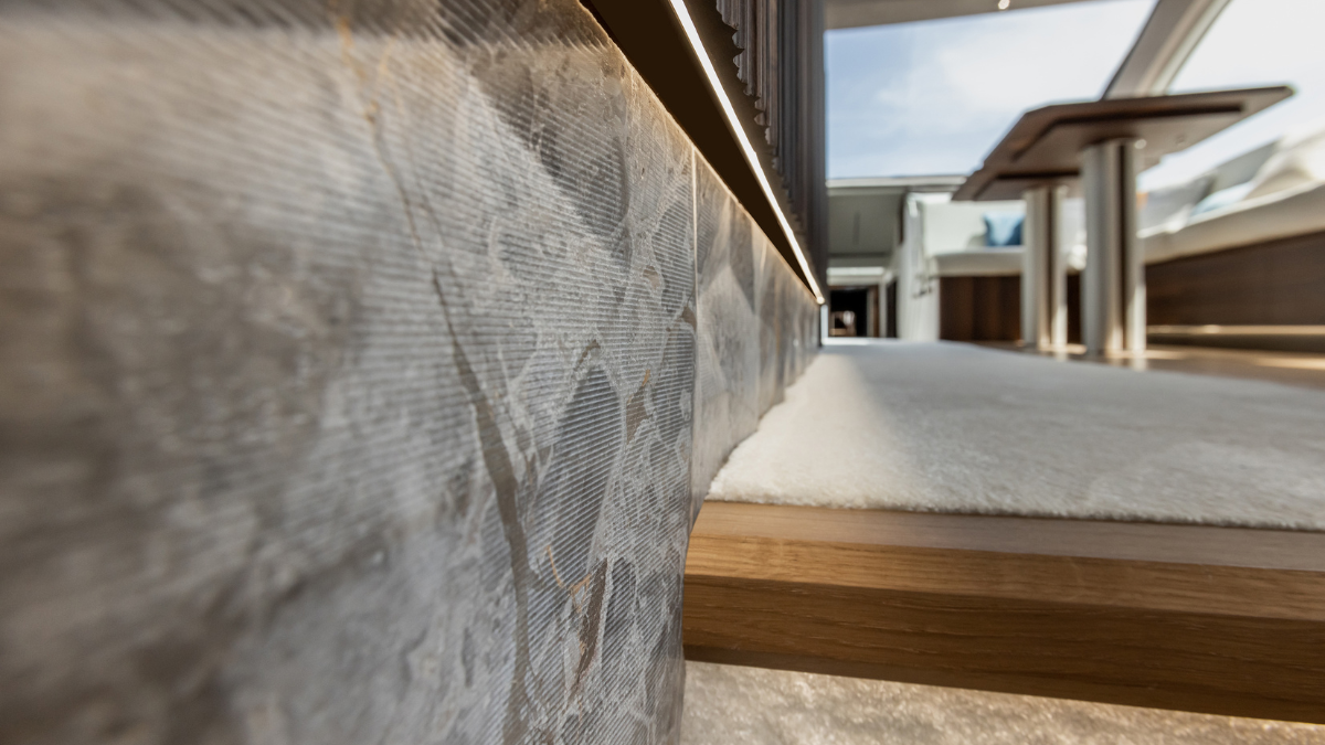 Aicon 66 Vivere Yacht