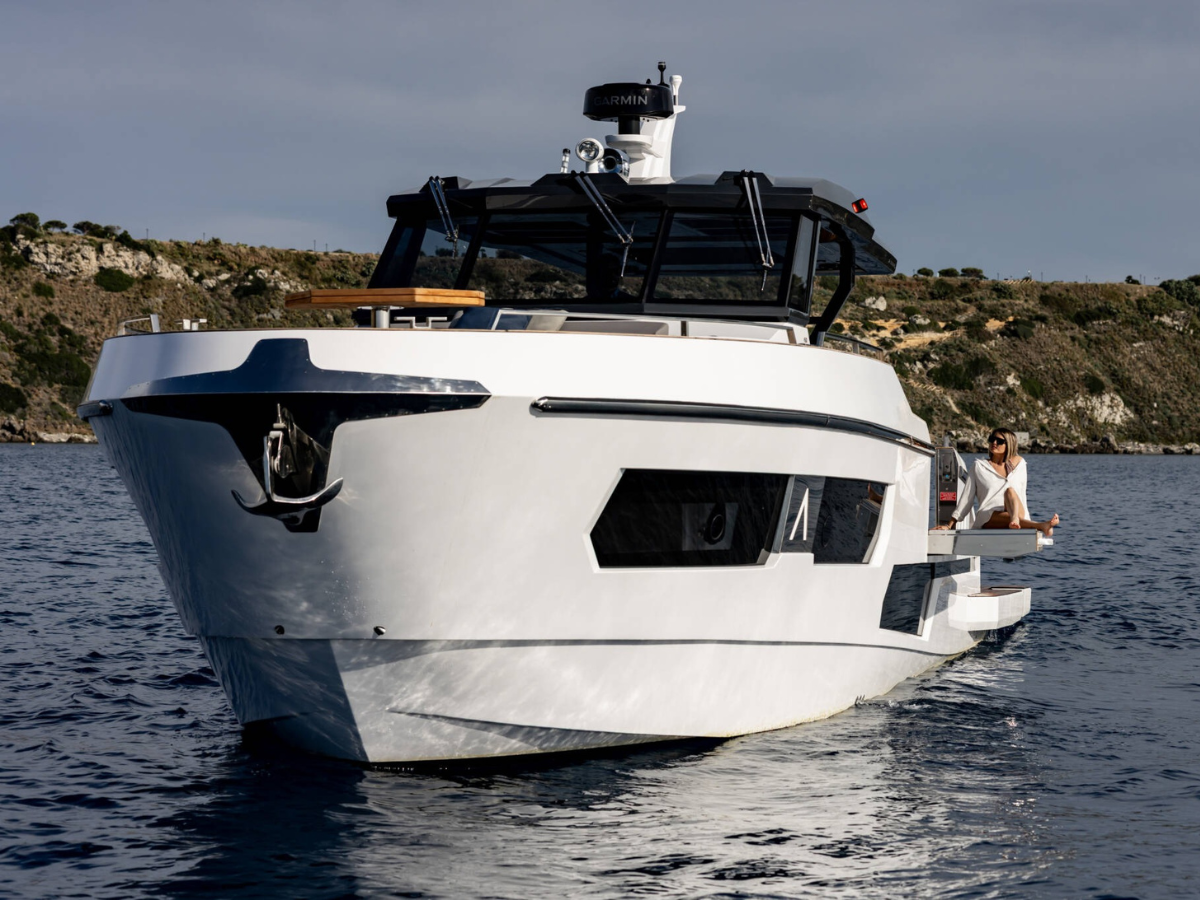 Liv Yacht Sales Palm Beach International Boat Show Aicon Yacht Audace 50'